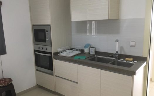 Studio meublé Point E